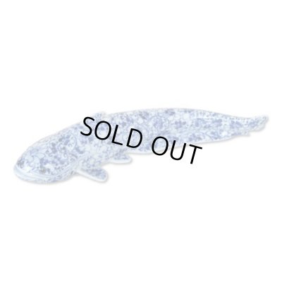 花唐草 なまず置物（30cm）