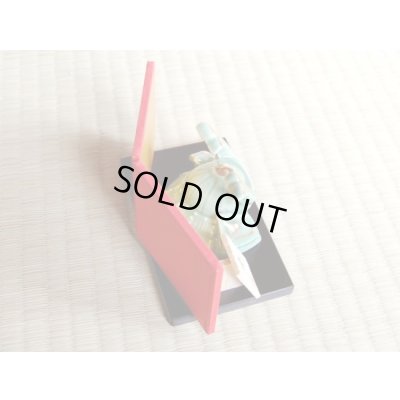 画像2: 風馬 かぶと置物（屏風/木台 付） ※ミニサイズの置物です