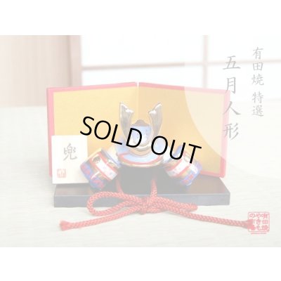 大輝 かぶと置物（屏風/木台 付） ※ミニサイズの置物です