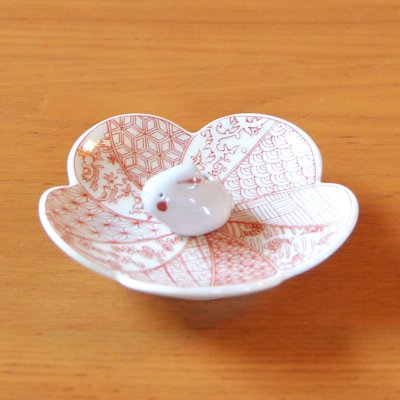 画像2: 錦祥瑞（赤）　お香立て（うさぎ）