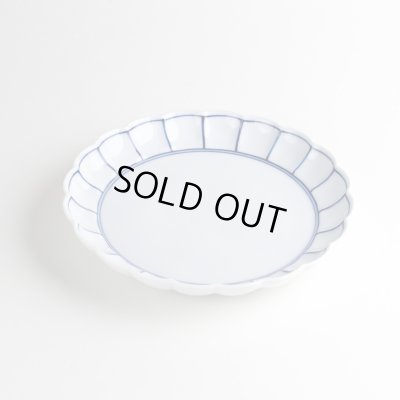 染付ふちどり線 菊割５寸皿