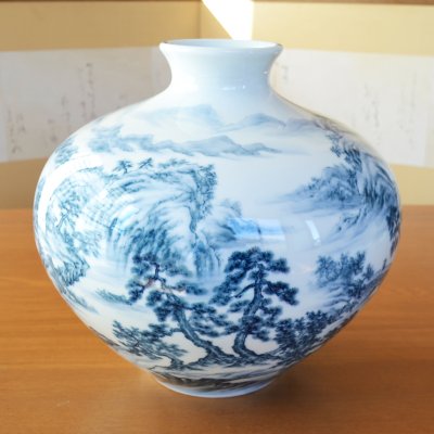 画像3: 大作「染付山水 大花瓶」 真右エ門窯 初代真右衛門 作