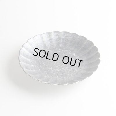 銀化粧 菊割4.5寸皿