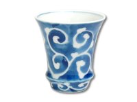 濃蛸唐草（反り型）日本酒グラス SAKE GLASS