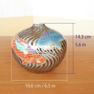 画像6: プラチナ流水 鯉絵 小花瓶 藤井錦彩 作