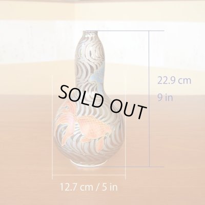 画像6: プラチナ流水 金魚絵 瓢形 小花瓶 藤井錦彩 作