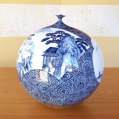 画像4: 大作 染付蛸唐草 間取山水絵 大壷 藤井錦彩 作