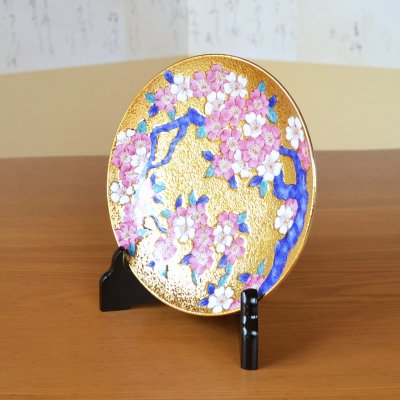 画像2: 金彩桜 飾り皿 皿立付き 金龍窯 作