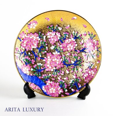 画像1: 金彩桜図 飾皿（８寸） 金龍窯 作