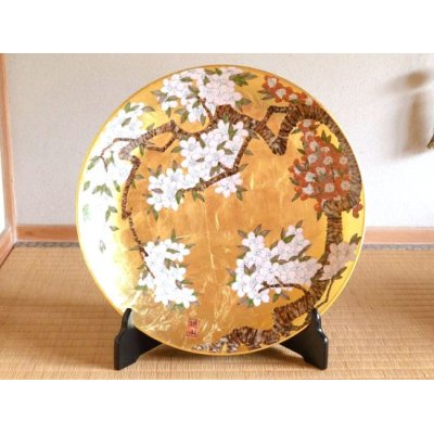 金襴手（金箔）桜　尺５寸飾り皿（45ｃｍ）（皿立 / 木箱付）