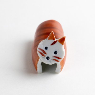 画像2: 手捻りネコ（赤）箸置き