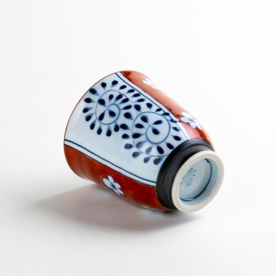 画像4: 【名入れ・名前入り】梅濃唐草 (赤)湯呑