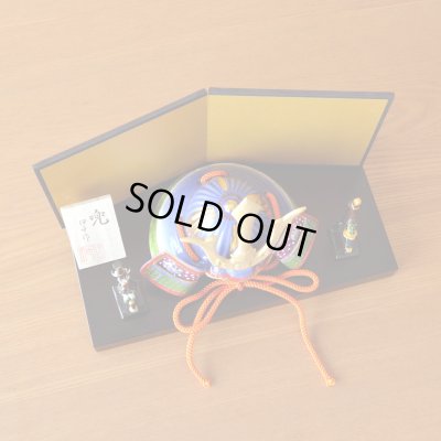 画像3: 日本のお土産 おみやげ 海外へのおみやげ 日本人形 侍 兜 かぶと 伝統工芸品 有田焼 勇将 置物 飾り オブジェ 陶器 日本製