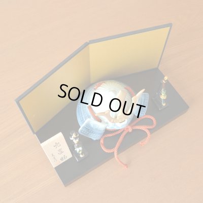 画像3: 日本のお土産 おみやげ 海外へのおみやげ 日本人形 侍 兜 かぶと 伝統工芸品 有田焼 勇 置物 飾り オブジェ 陶器 日本製