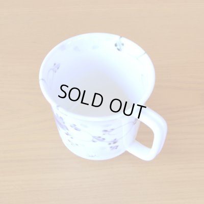 画像5: お礼の品 ギフト プレゼント 退職 栄転 転勤 卒業 感謝をこめて カード付き 軽いマグカップ 有田焼 電子レンジ対応 軽々 軽量 藍の花 ギフト箱入り