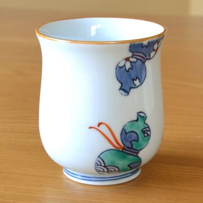 画像4: 名入れ 喜寿のお祝い 無病息災を願った縁起物ギフト 有田焼 湯呑み 鍋島六瓢 青 メッセージカード付き・喜寿のし付き 木箱入り