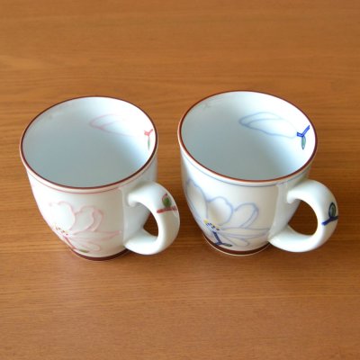 画像4: 結婚祝い プレゼント 有田焼 マグカップ ペアー ワルツ ピンク・ブルー のし・メッセージカード付き