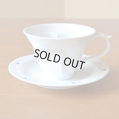 画像4: 結婚祝い プレゼント 有田焼 ハートの形が浮かび上がる コーヒー カップ&ソーサー ペアー ハートinクローバー 青 赤 のし・メッセージカード付き