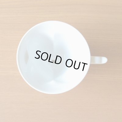 画像9: 結婚祝い プレゼント 有田焼 ハートの形が浮かび上がる コーヒー カップ&ソーサー ペアー ハートinクローバー 青 赤 のし・メッセージカード付き