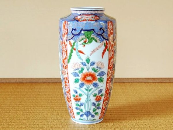 画像3: 古伊万里草花 角花瓶(木箱入) (3)