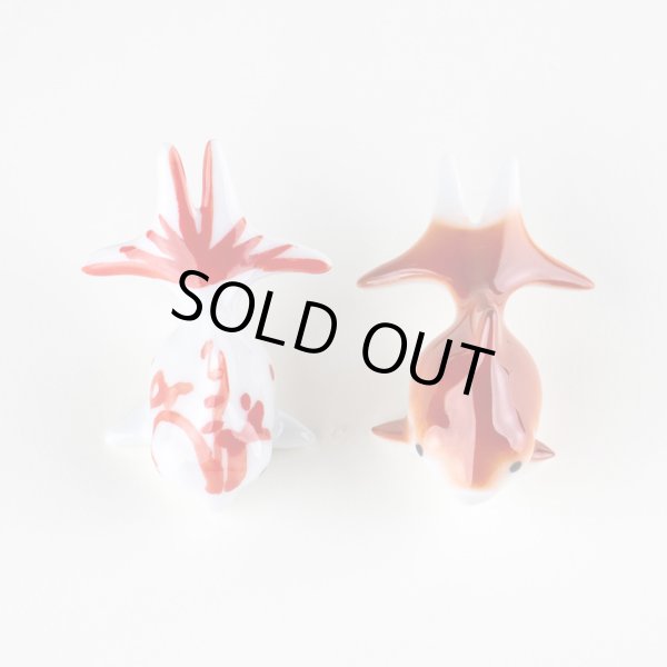 画像3: 出目金（ブチ/赤）ペアー　置物 (3)