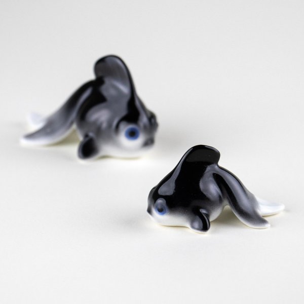 画像3: 金魚(黒/黒)ペアー 置物 (3)