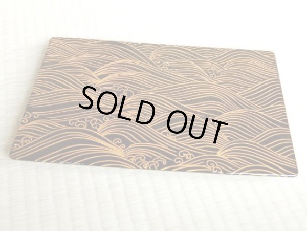 画像3: 勇将 かぶと置物（黒彩有田焼台/弓・太刀/屏風 付） (3)