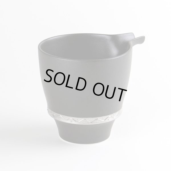 画像2: いぶし銀 片口注器 (2)