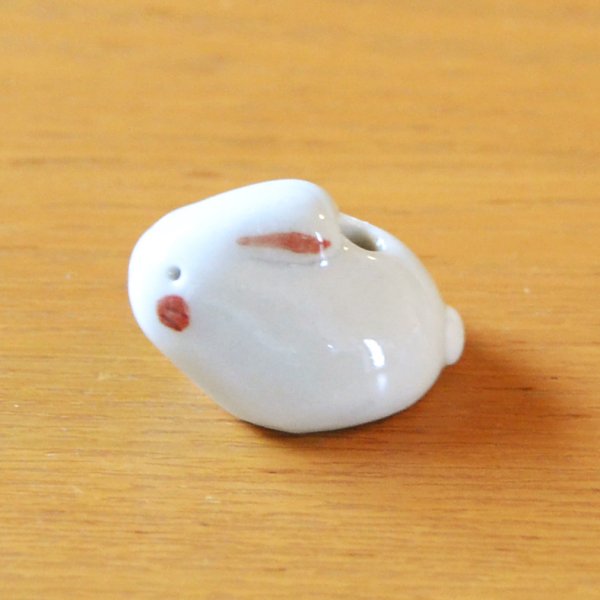画像4: 錦祥瑞（赤）　お香立て（うさぎ） (4)
