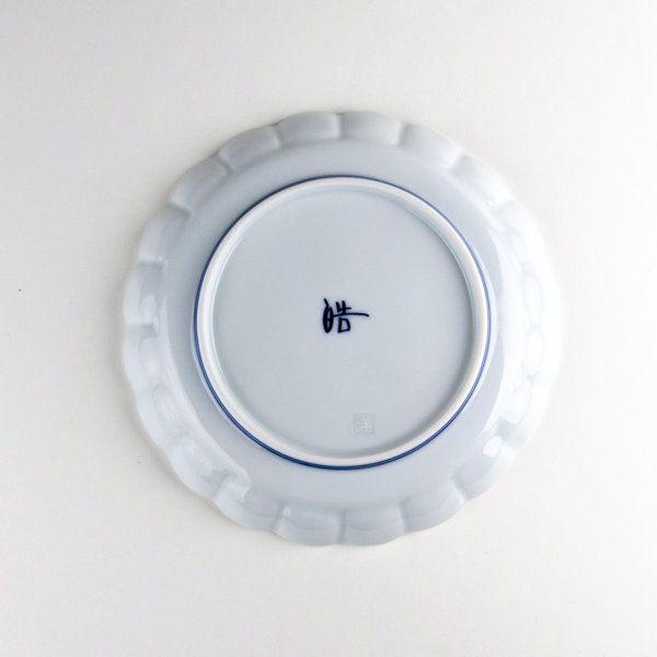 画像4: 染付ふちどり線 菊割5寸皿 (4)