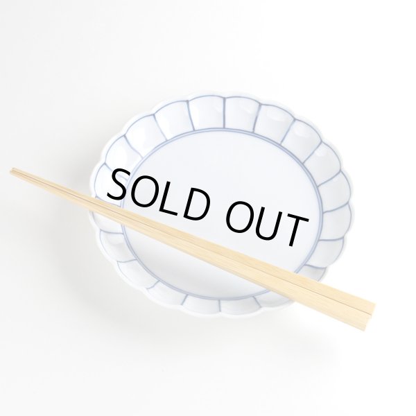 画像5: 染付ふちどり線 菊割５寸皿 (5)