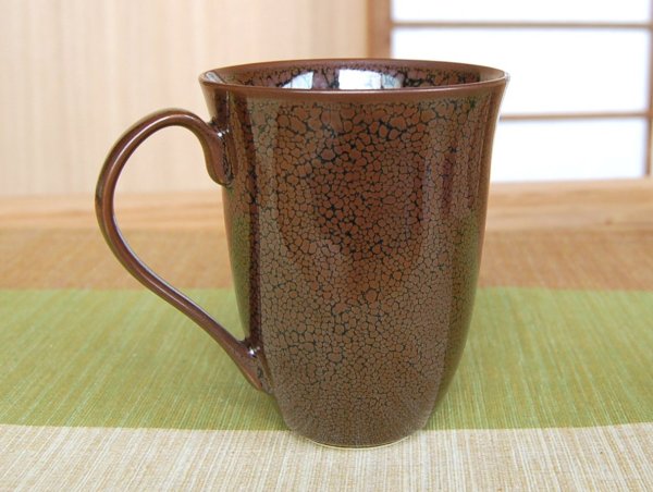 画像2: 【名入れ・名前入り】油滴天目 マグカップ(馬場真右エ門窯/木箱付) (2)