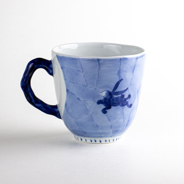 画像2: 【名入れ・名前入り】なごみ月兎(青) マグカップ (2)