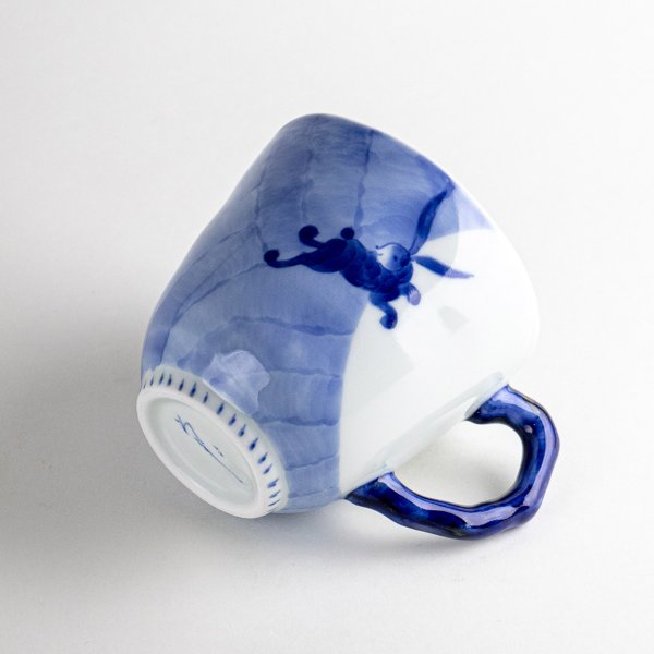 画像5: 【名入れ・名前入り】なごみ月兎(青) マグカップ (5)