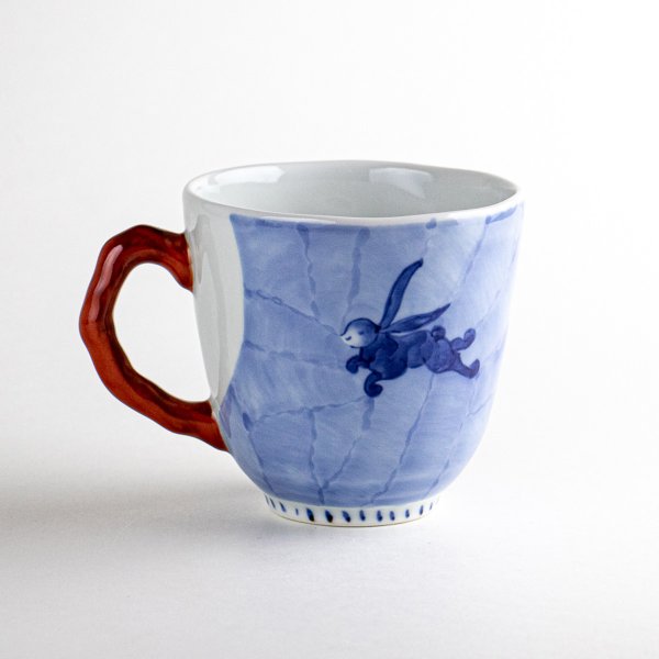 画像2: 【名入れ・名前入り】なごみ月兎(赤) マグカップ (2)