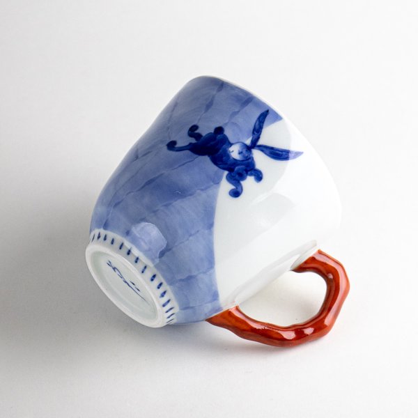 画像5: 【名入れ・名前入り】なごみ月兎(赤) マグカップ (5)