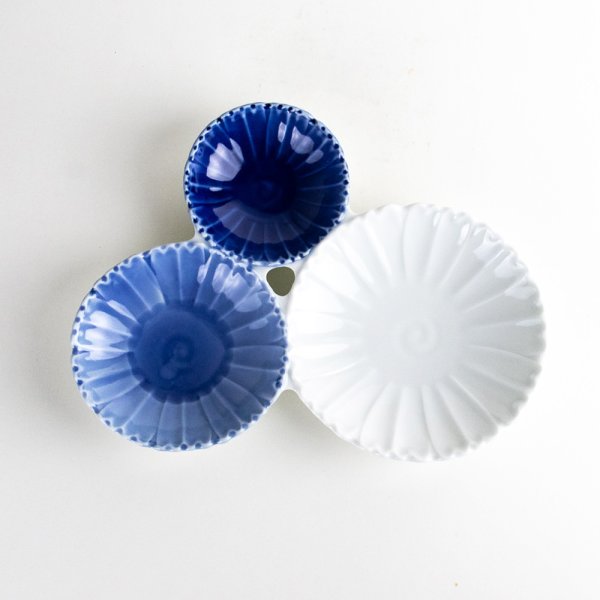 画像2: 菊蓮花　三品皿（大） (2)