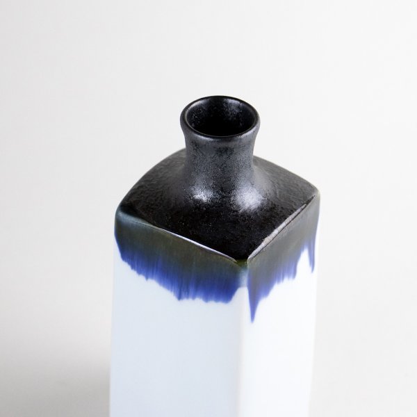 画像2: 万里 角徳利 (2)