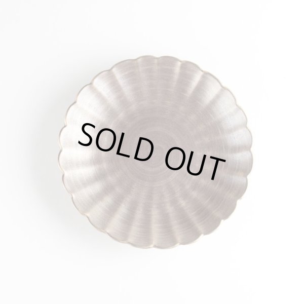 画像2: 金化粧 菊割4.5寸皿 (2)