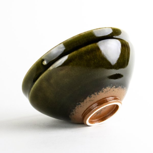 画像2: 苔緑（こけみどり）　抹茶碗（木箱入） (2)