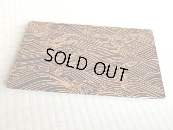 画像3: 勇 かぶと置物（黒彩有田焼台/弓・太刀/屏風 付） (3)