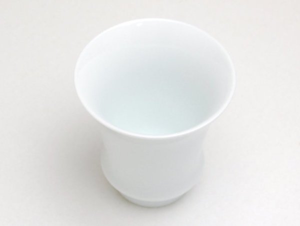 画像2: 白磁(反り型)日本酒グラス SAKE GLASS (2)