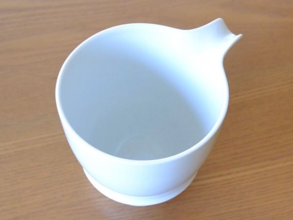 画像3: 白磁 半酒器セット(木箱入)※盃は「丸型」 (3)