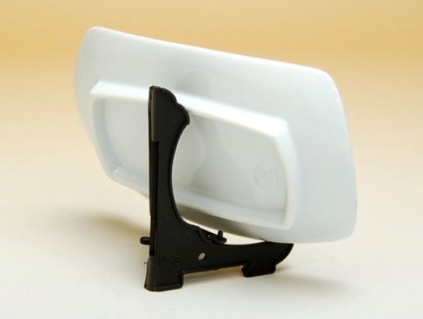 画像2: 扇面かぶと 角飾り皿（小） (2)