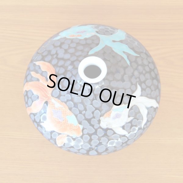 画像5: 鉄釉金魚絵 小花瓶 藤井錦彩 作 (5)