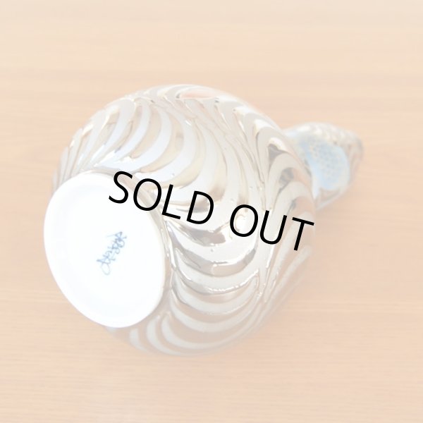 画像5: プラチナ流水 金魚絵 瓢形 小花瓶 藤井錦彩 作 (5)