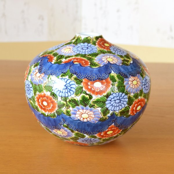 画像2: 染錦菊華紋 小花瓶 藤井錦彩 作 (2)