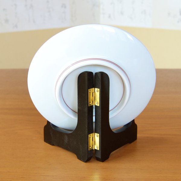 画像3: 金彩牡丹桜 飾り皿 皿立付き 金龍窯 作 (3)