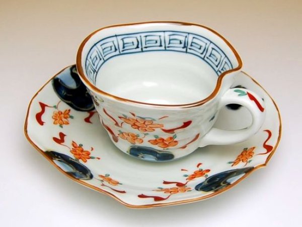 画像3: 花万暦 たっぷりコーヒー碗皿 (3)