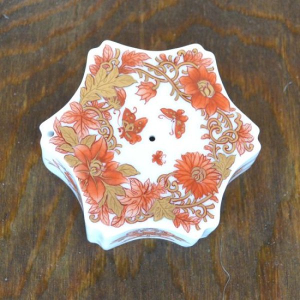 画像3: 錦彩花蝶紋 水滴(木箱入) (3)